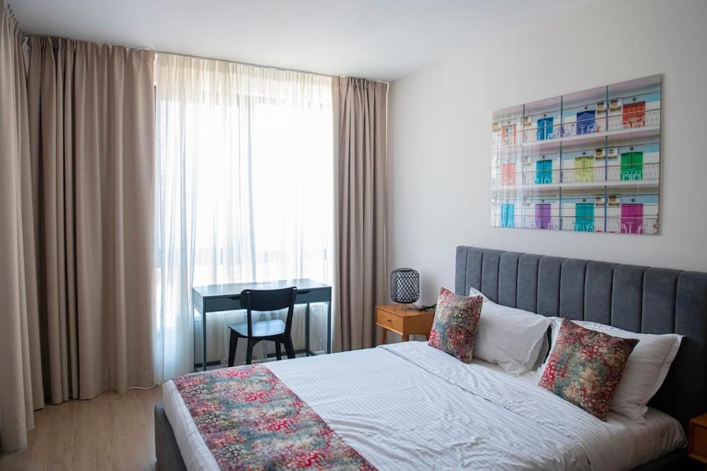 Tokiyo: A Lovely City Center 2 Bedrooms Apartment With Private Parking ソフィア エクステリア 写真